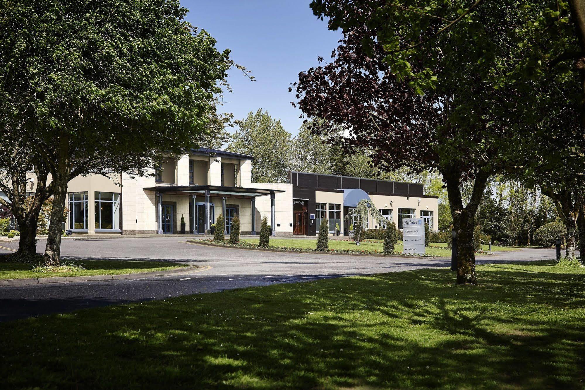 Radisson Blu Hotel And Spa, Limerick Exterior photo